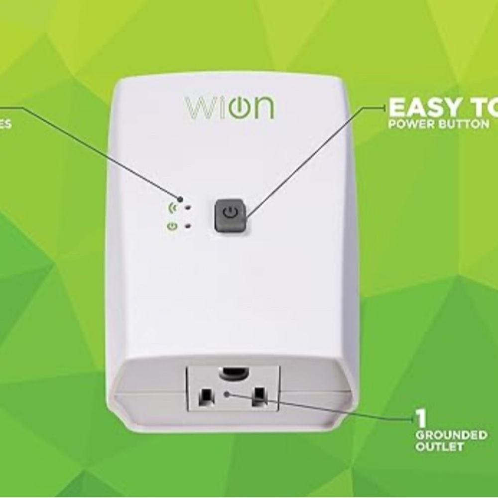 White Smart Plug - Picture 3 of 9